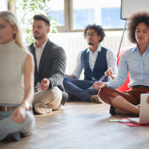 10 Reasons You Should Try Group Meditation