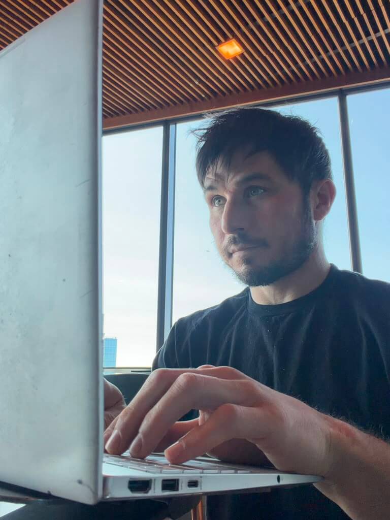 healthy desk job habits for busy professionals Origins Unity